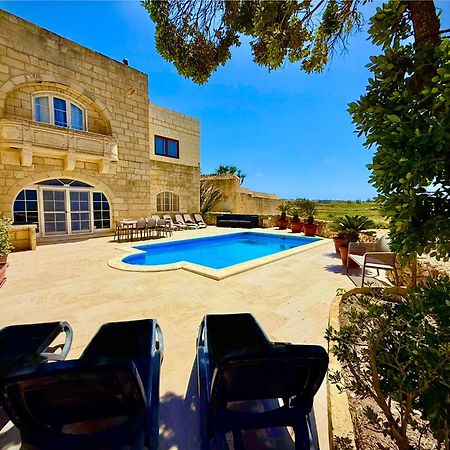 Lonza Gharb Farmhouse Għarb Exterior foto