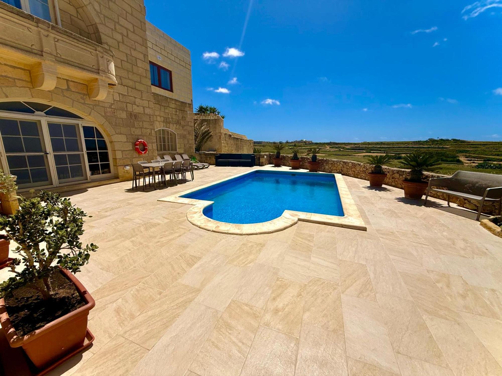 Lonza Gharb Farmhouse Għarb Exterior foto